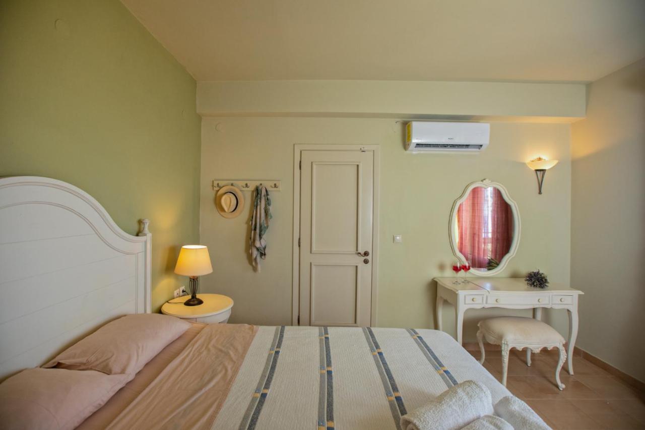 Lourdas Beach View Villa Vlachata ภายนอก รูปภาพ