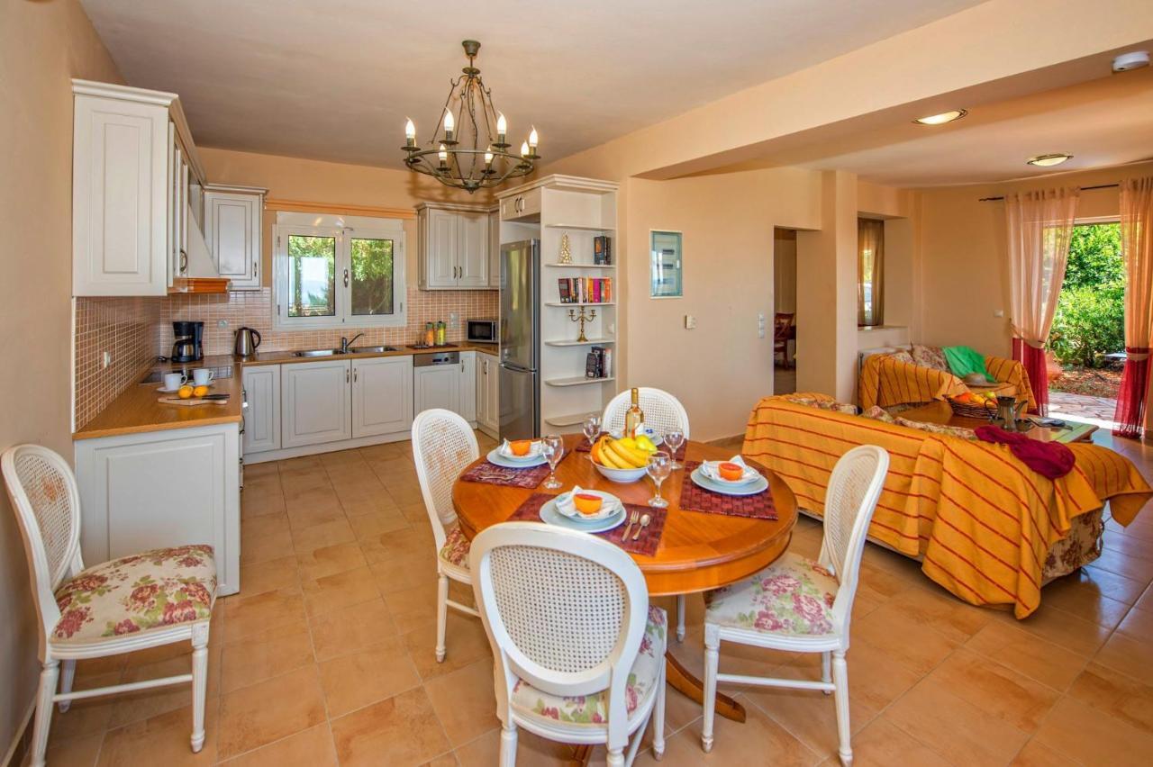 Lourdas Beach View Villa Vlachata ภายนอก รูปภาพ