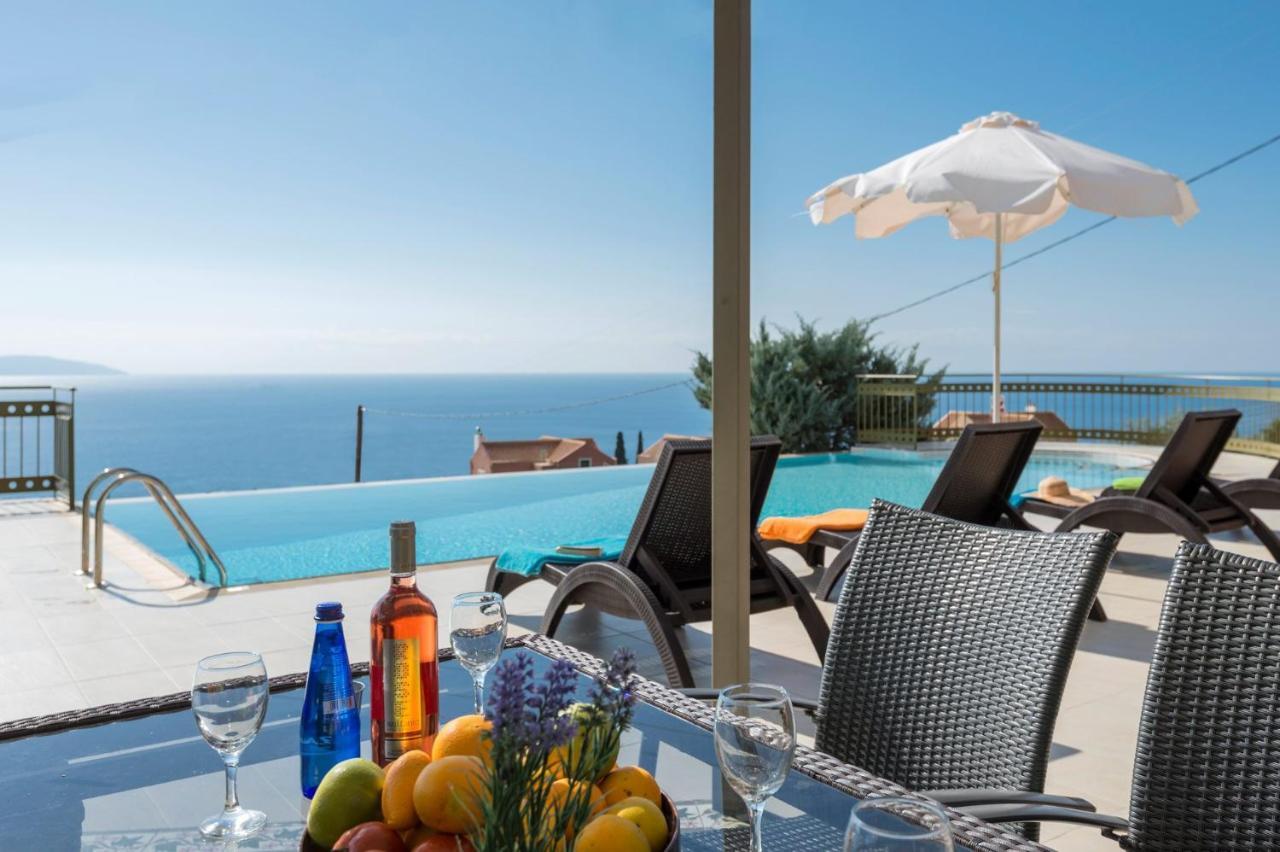 Lourdas Beach View Villa Vlachata ภายนอก รูปภาพ
