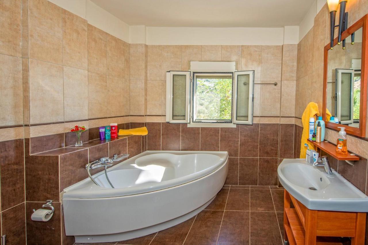 Lourdas Beach View Villa Vlachata ภายนอก รูปภาพ